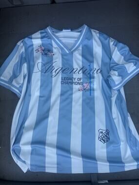 Viral Target‎ Zoe + Liv Argentina Soccer Jersey Floral Embroidery Size L